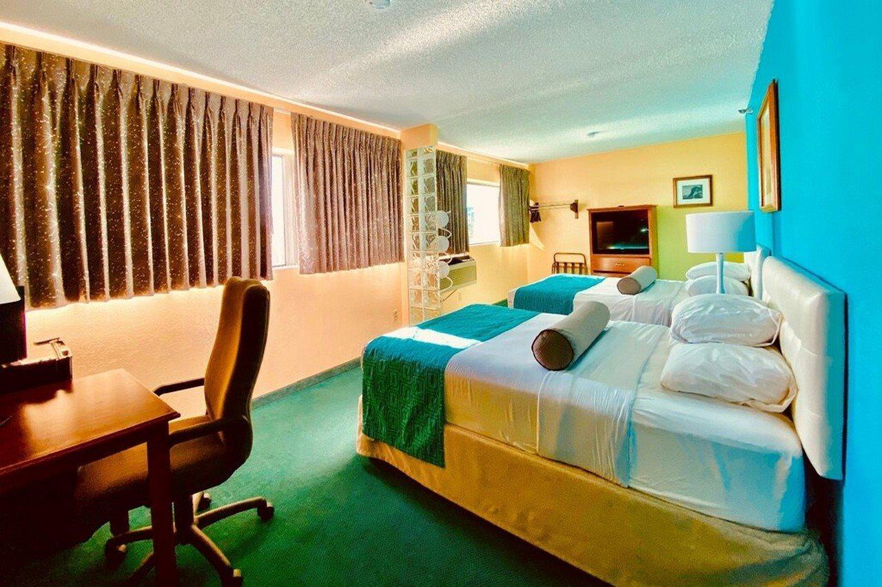 Howard Johnson By Wyndham Denver West วีทริดจ์ ภายนอก รูปภาพ