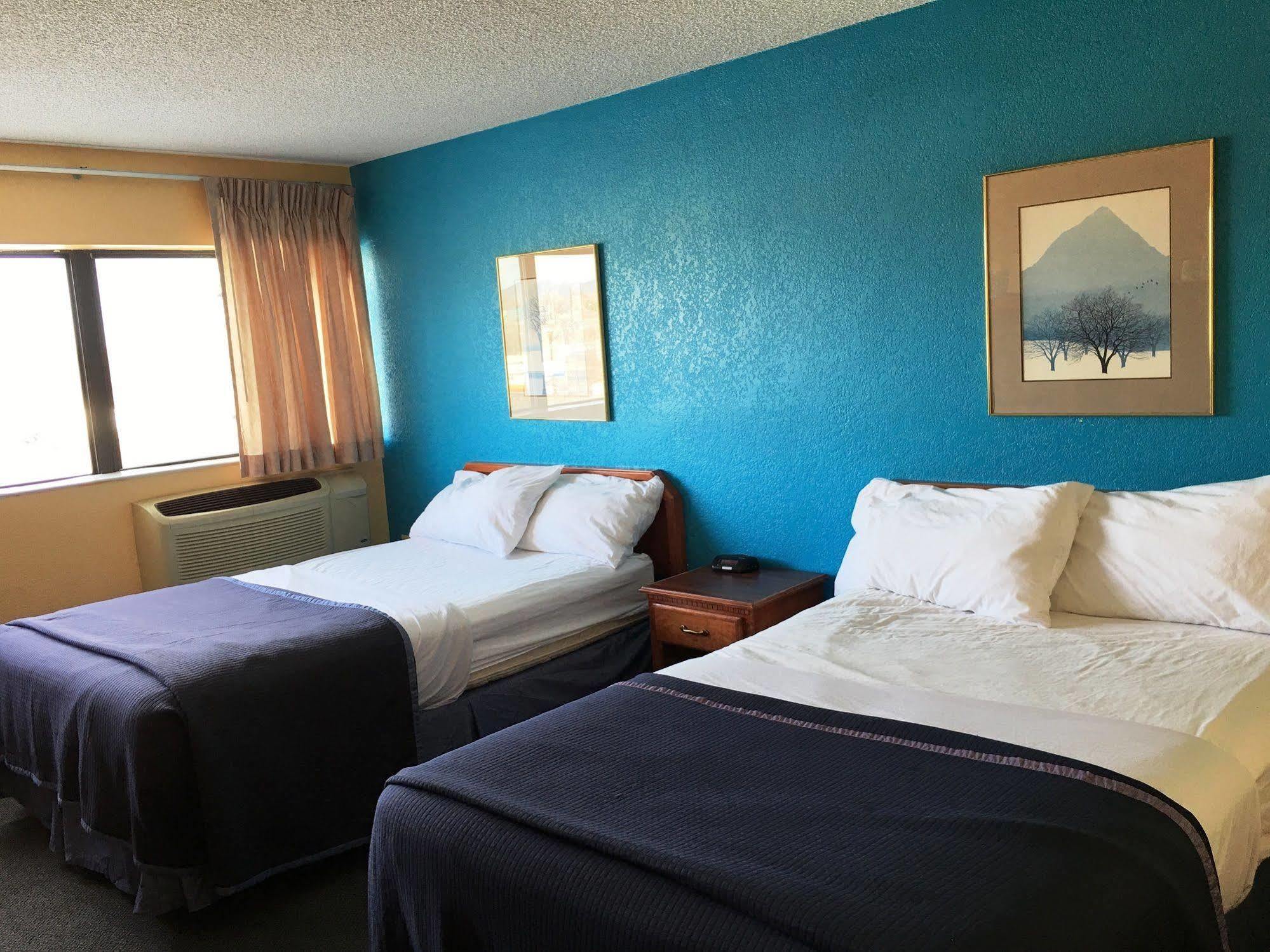 Howard Johnson By Wyndham Denver West วีทริดจ์ ภายนอก รูปภาพ