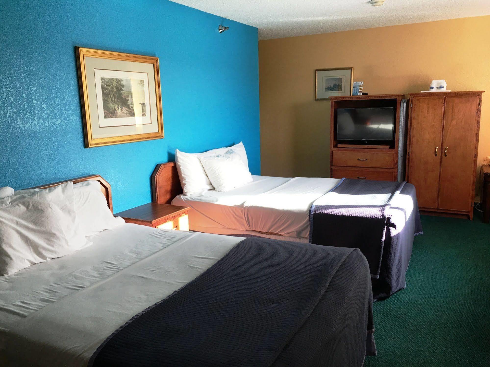 Howard Johnson By Wyndham Denver West วีทริดจ์ ภายนอก รูปภาพ