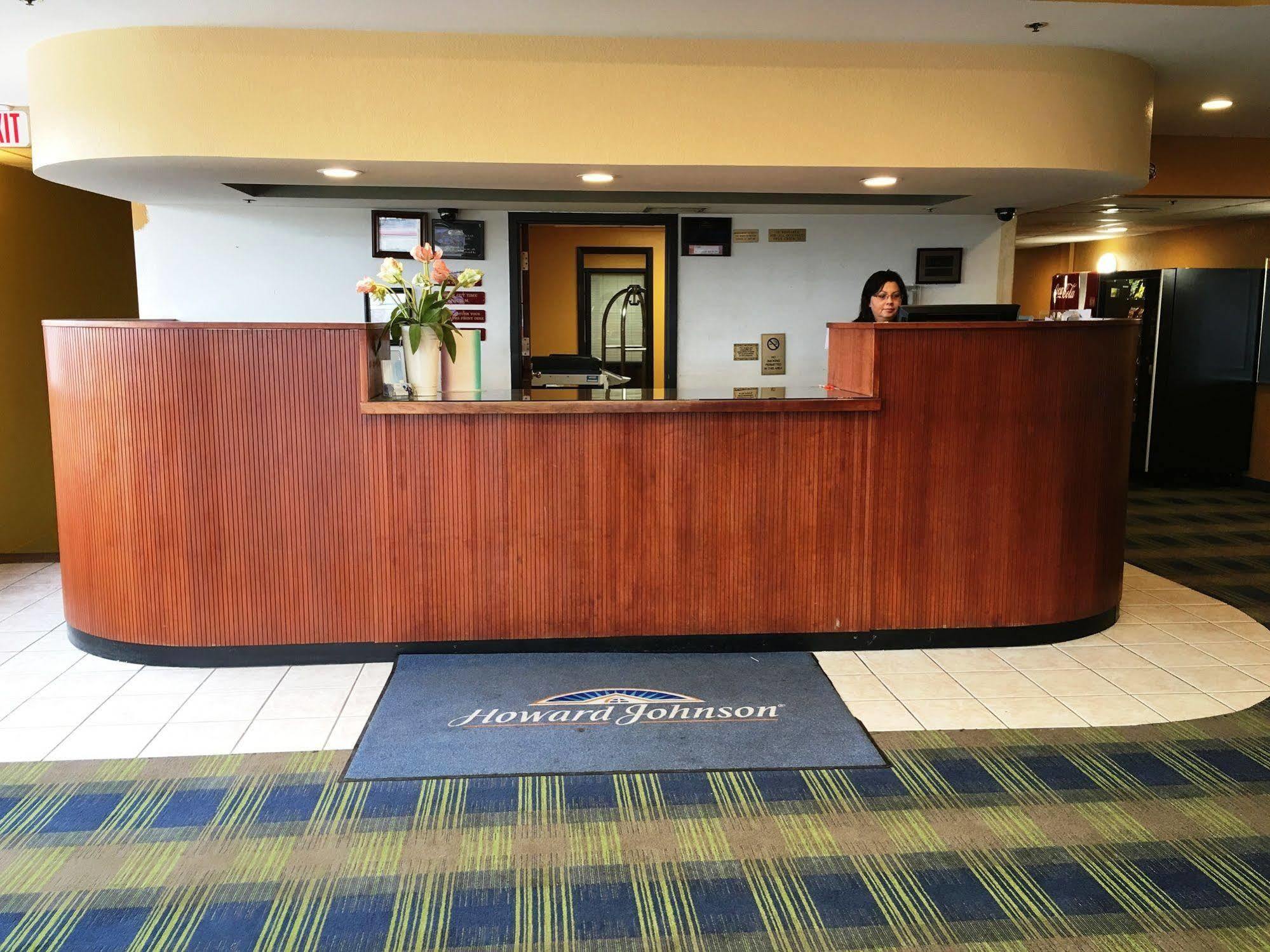 Howard Johnson By Wyndham Denver West วีทริดจ์ ภายนอก รูปภาพ