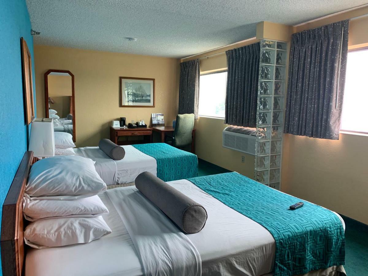 Howard Johnson By Wyndham Denver West วีทริดจ์ ภายนอก รูปภาพ