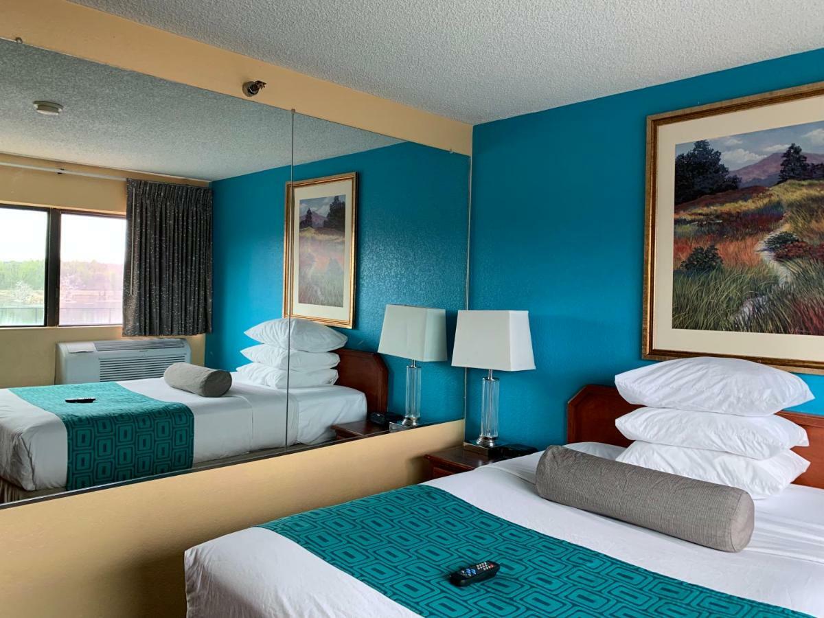 Howard Johnson By Wyndham Denver West วีทริดจ์ ภายนอก รูปภาพ